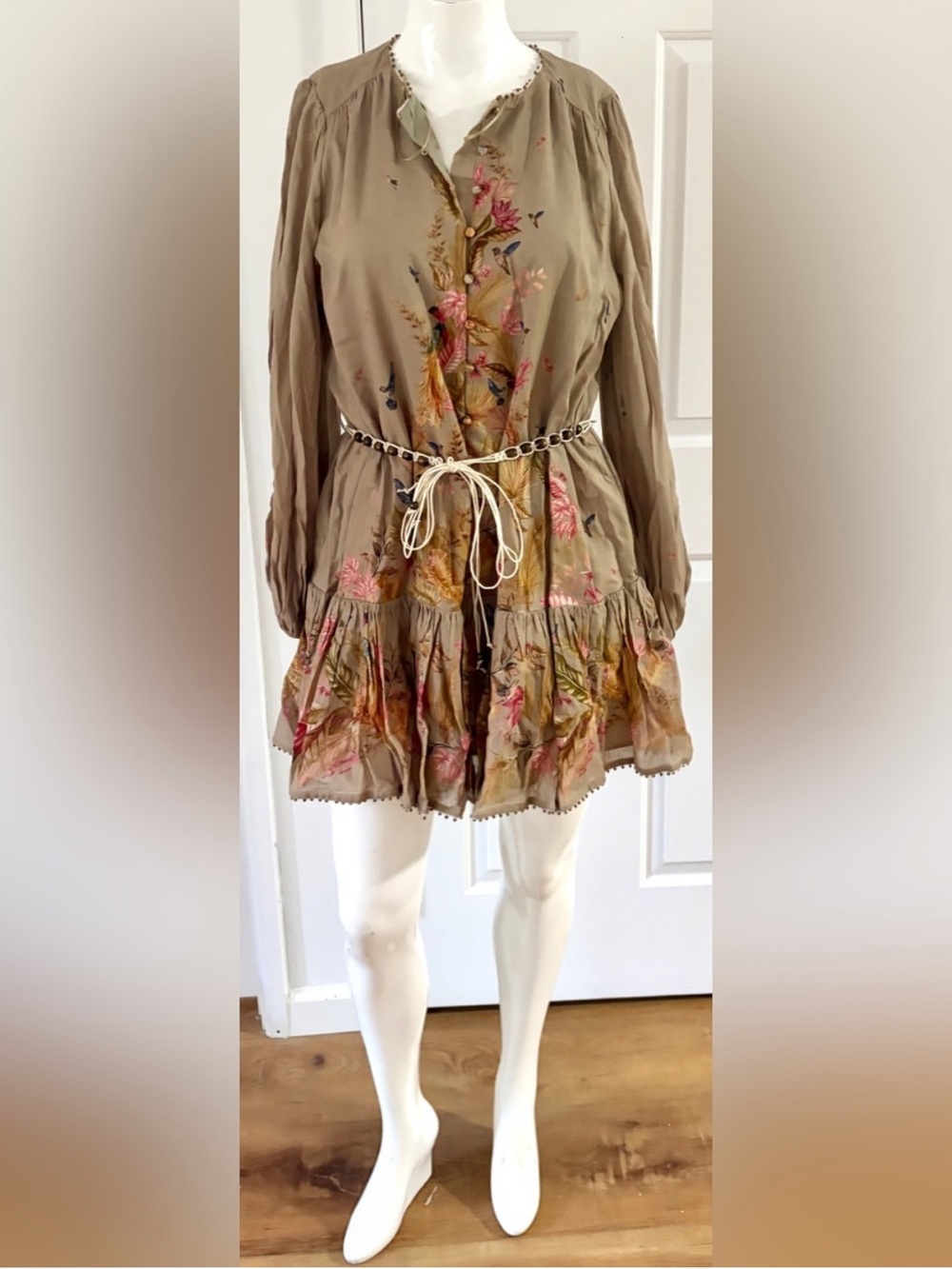 NWT. House of Harlow 1960 Floral Button-Up beautiful summer mini dress.Vacati